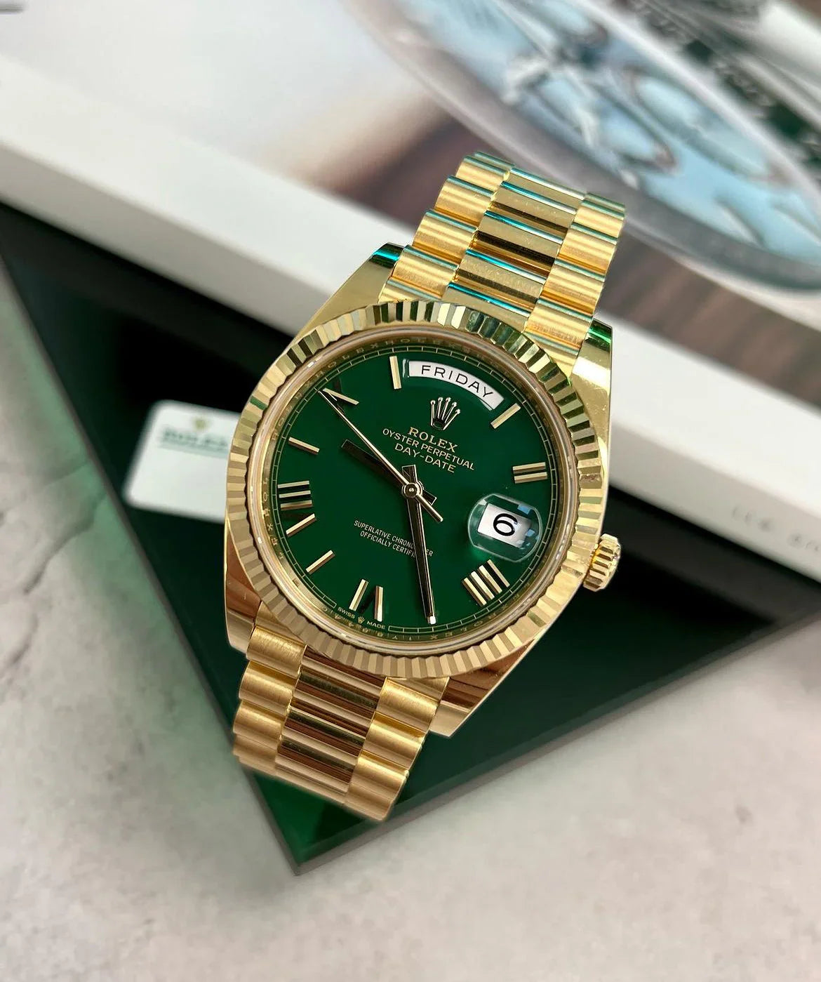 DAY-DATE