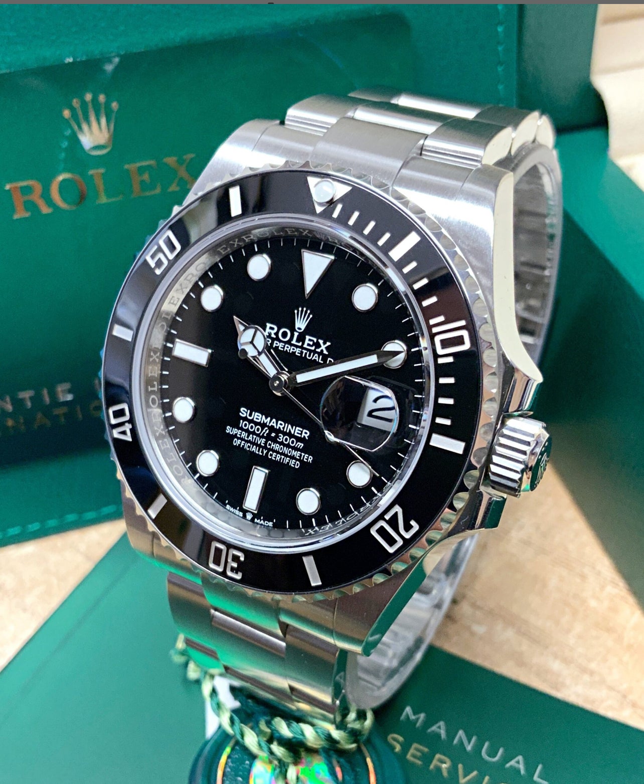 ROLEX SUBMARINER DATE