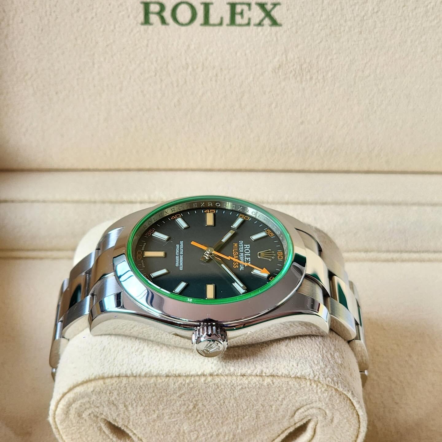 ROLEX MILGAUSS BLACK