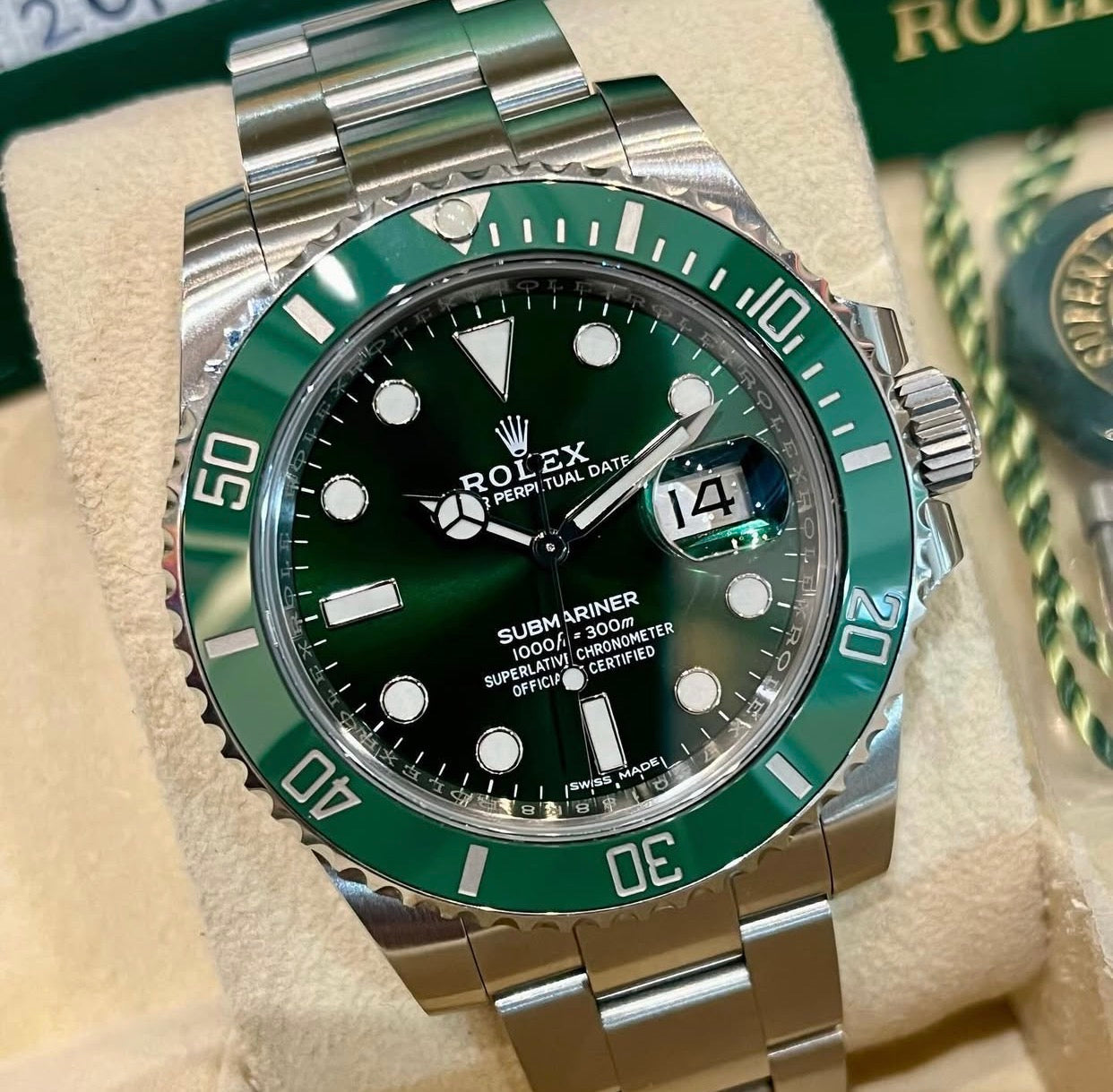 ROLEX SUBMARINER DATE “HULK”