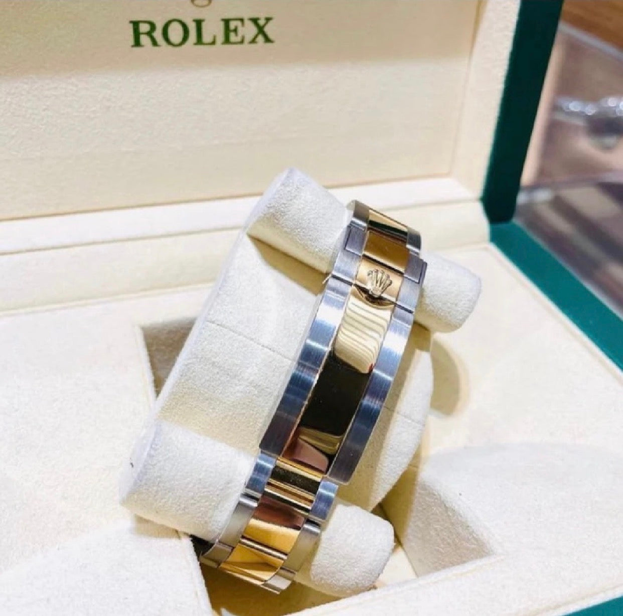 ROLEX SUBMARINER GOLD & BLACK