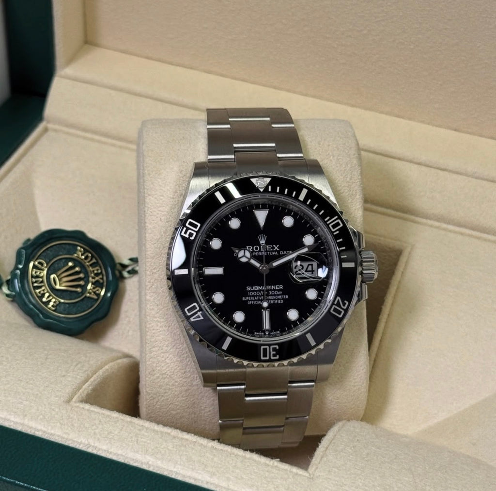 ROLEX SUBMARINER DATE