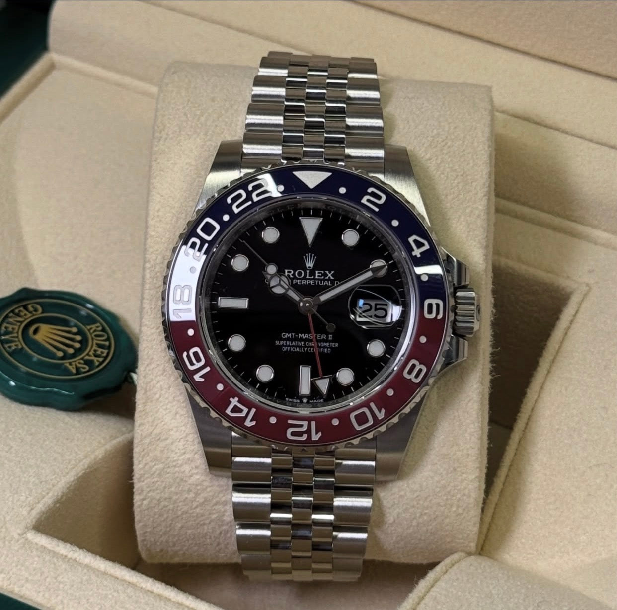 ROLEX GMT MASTER II PEPSI JUBILÈE