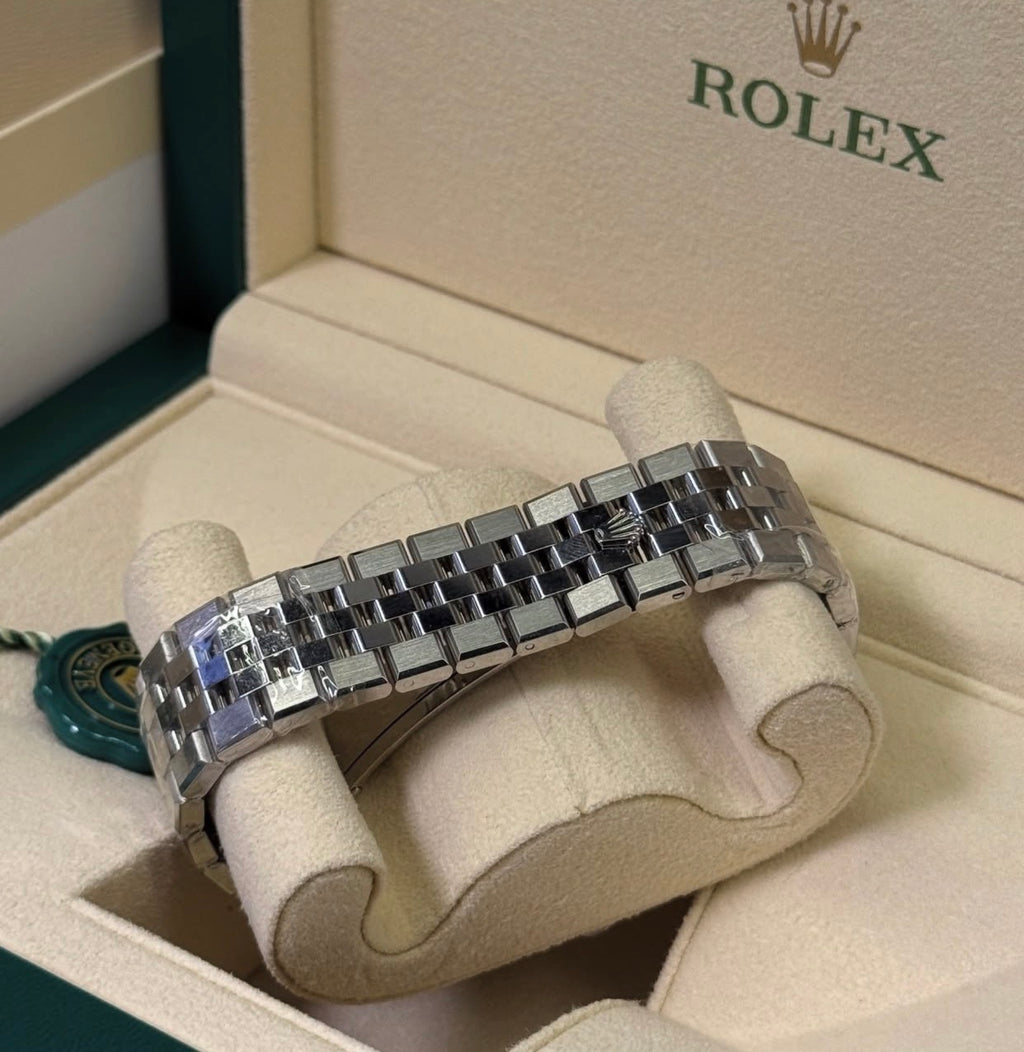ROLEX LAND-DWELLER WHITE