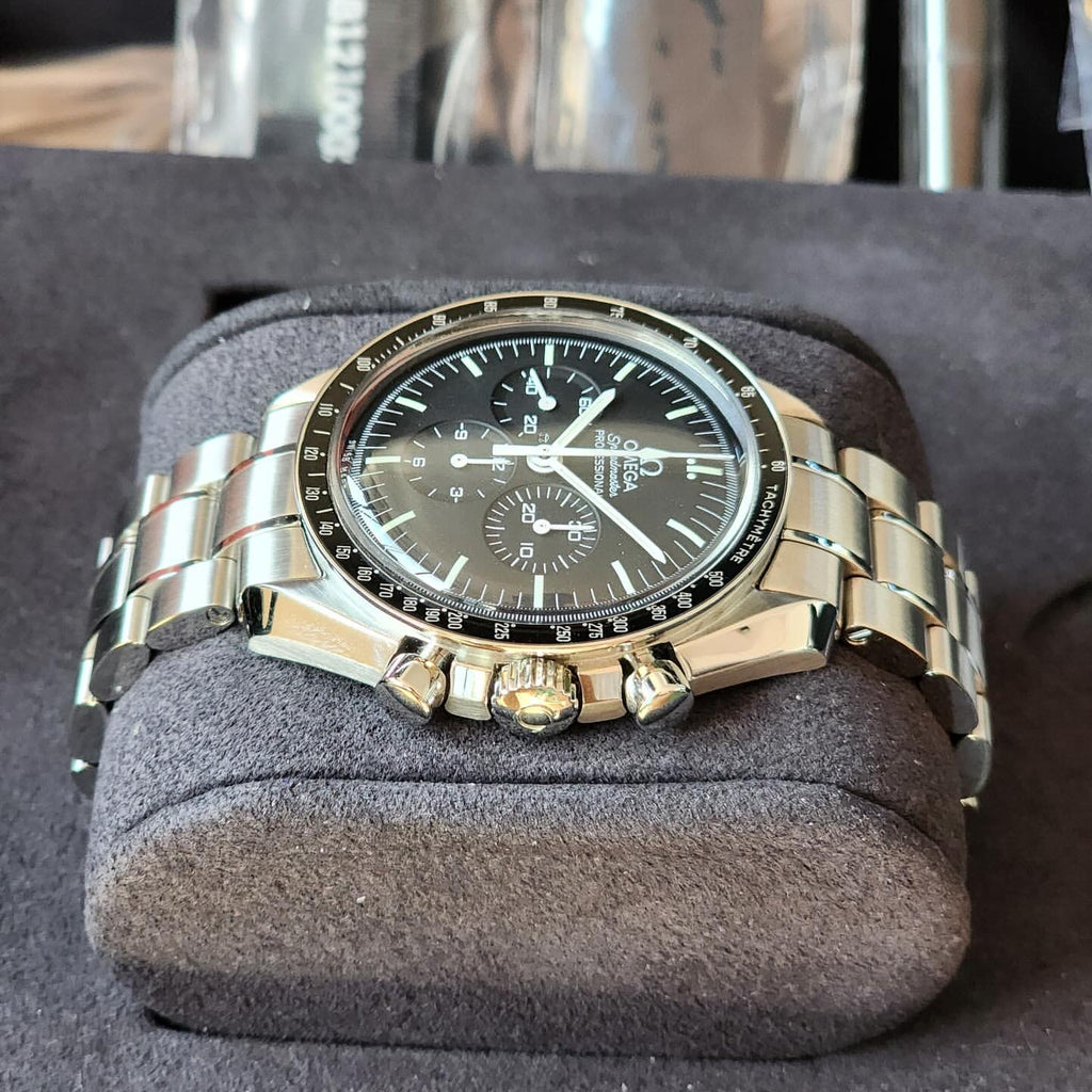 OMEGA SPEEDMASTER PROFESSIONAL MOONWATCH