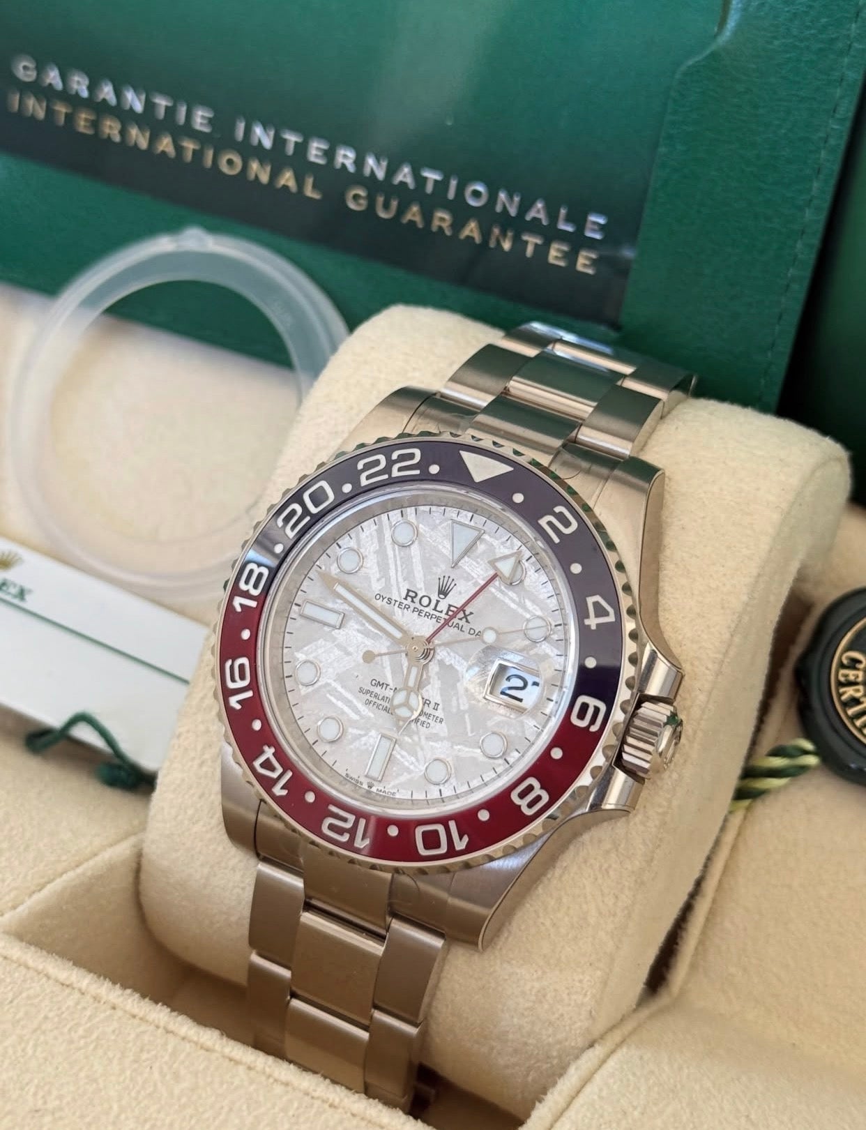 ROLEX GMT MASTER II PEPSI METEORITE