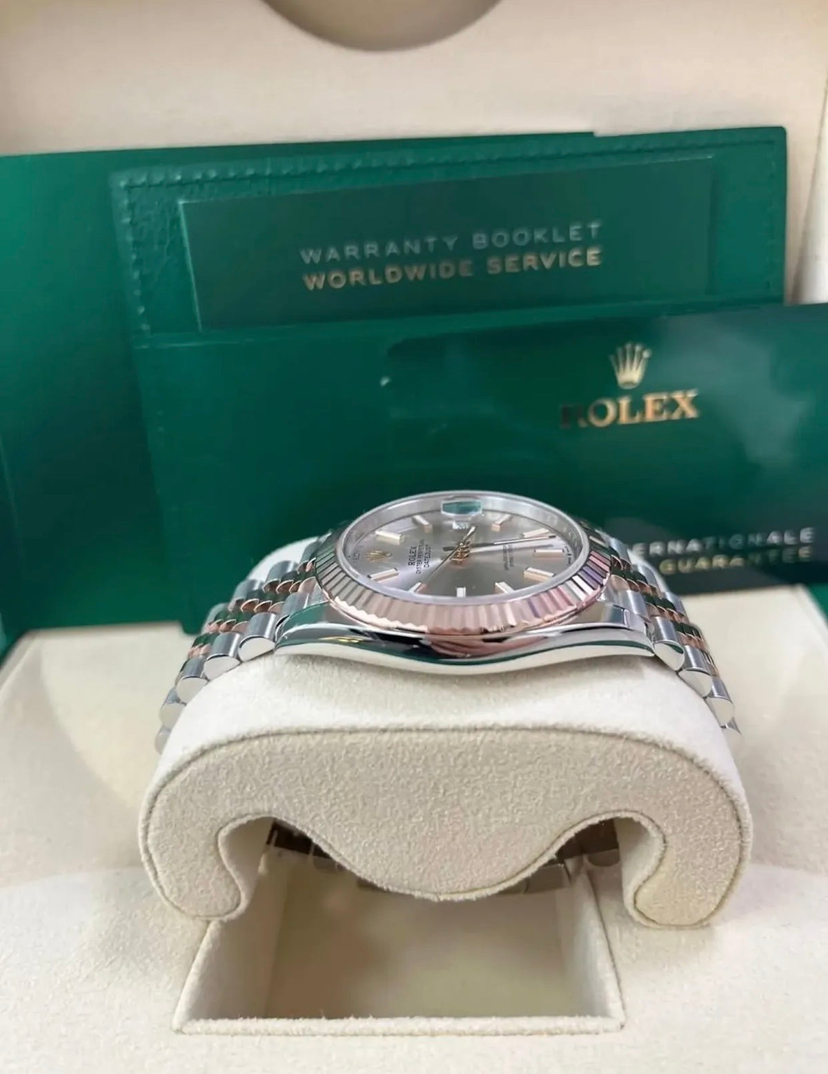 ROLEX DATEJUST JUBILEE STEEL & GOLD SILVER DIAL