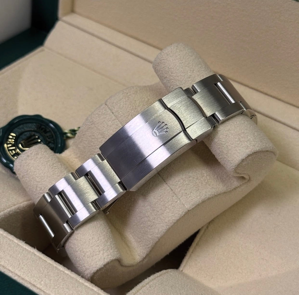 ROLEX OYSTER PERPETUAL PISTACCHIO