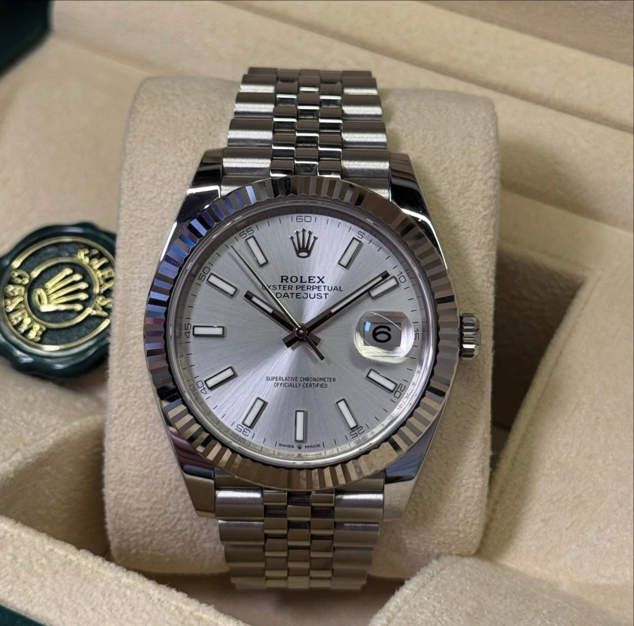 ROLEX DATEJUST JUBILÉE SILVER DIAL