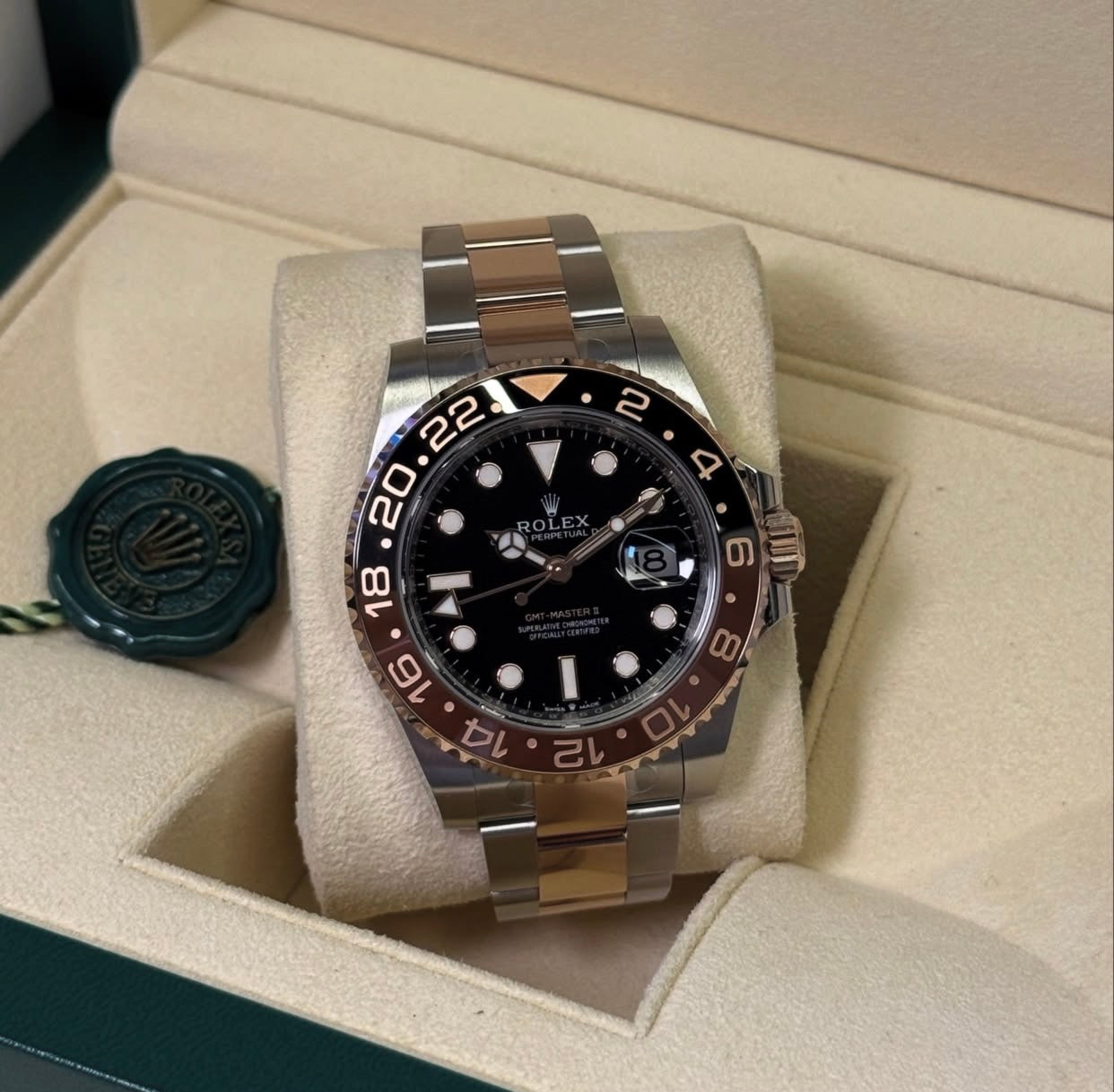 ROLEX GMT MASTER II "ROOT-BEER"