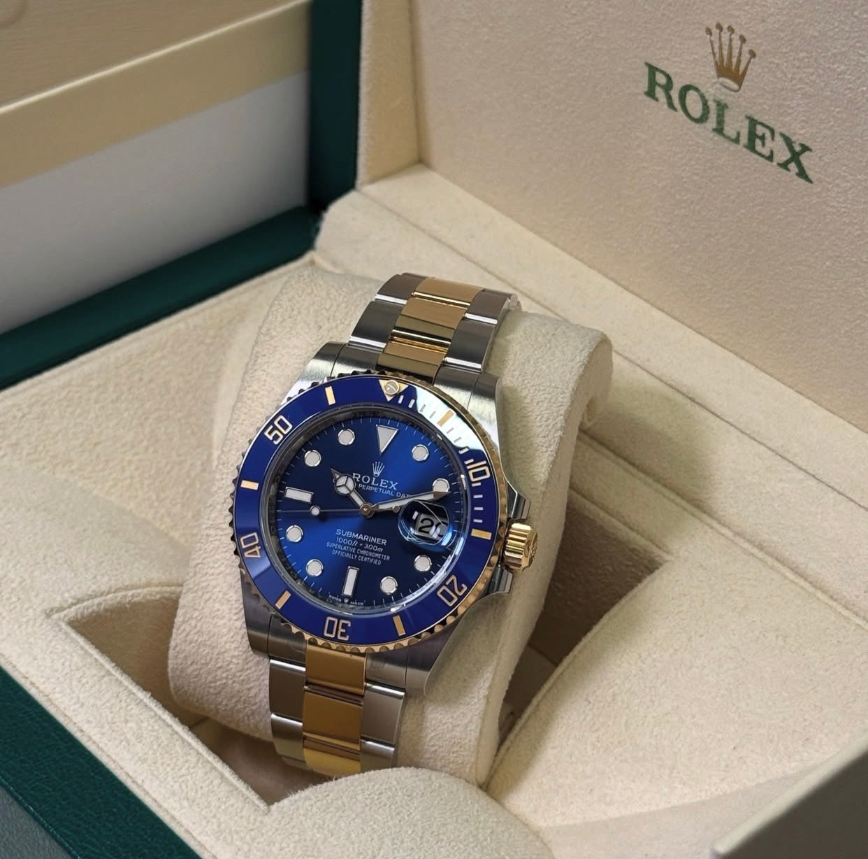 ROLEX SUBMARINER DATE ORO & BLUE